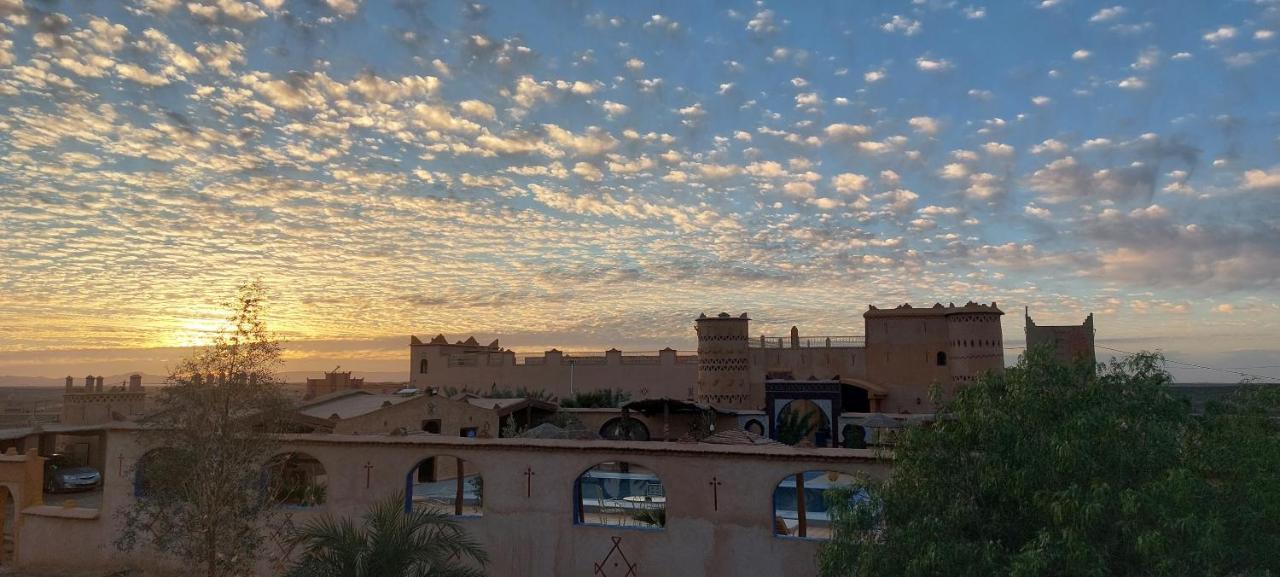 Dar Tafouyte Hotel Merzouga Eksteriør billede